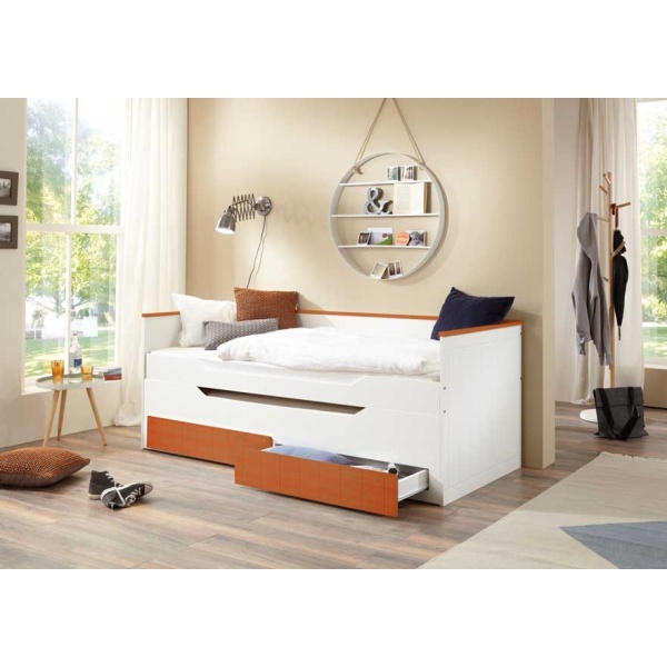 Cama doble con cajones