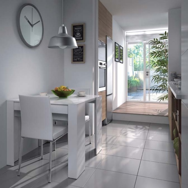 Mesa adaptable con 5 posiciones. Hasta 10 comensales. Mesa extensible para invitados. Práctica y funcional.