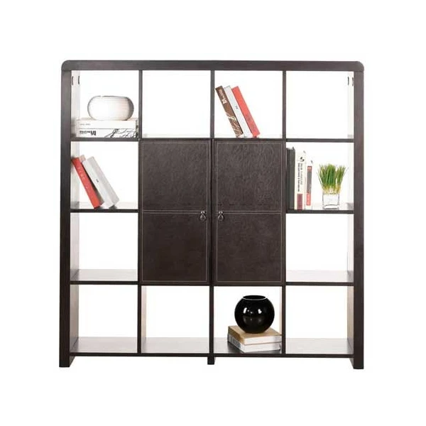 estanteria madera y piel