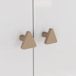Armario infantil Gamil Vicawu con tiradores triangulares elegantes de estilo minimalista